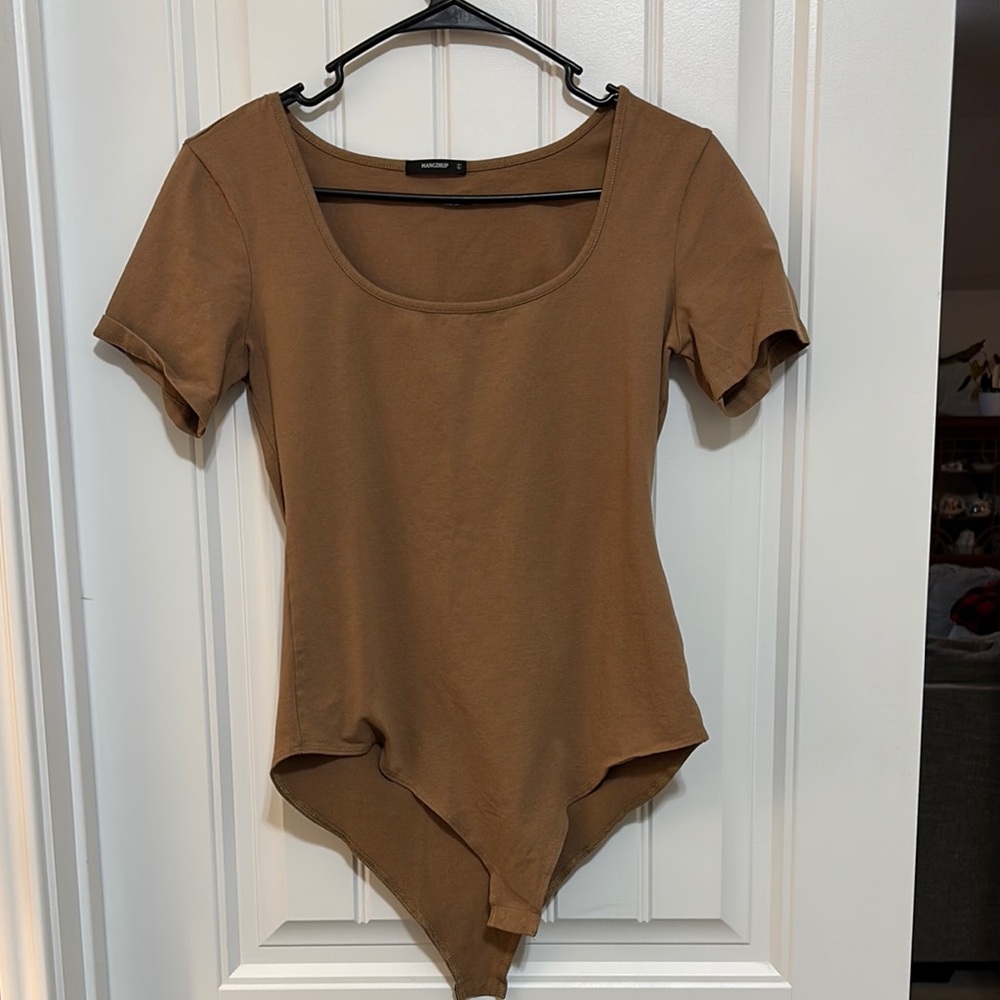 Mangdiup Brown Bodysuit